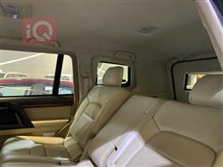 تۆیۆتا لاند کروزەر